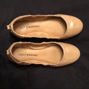 Lucky Brand Nude Flats - worn once!!